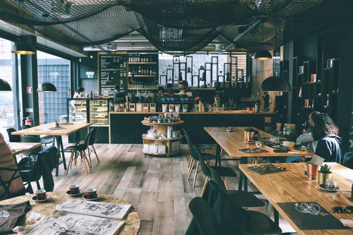 Example bakery and caf&eacute; website